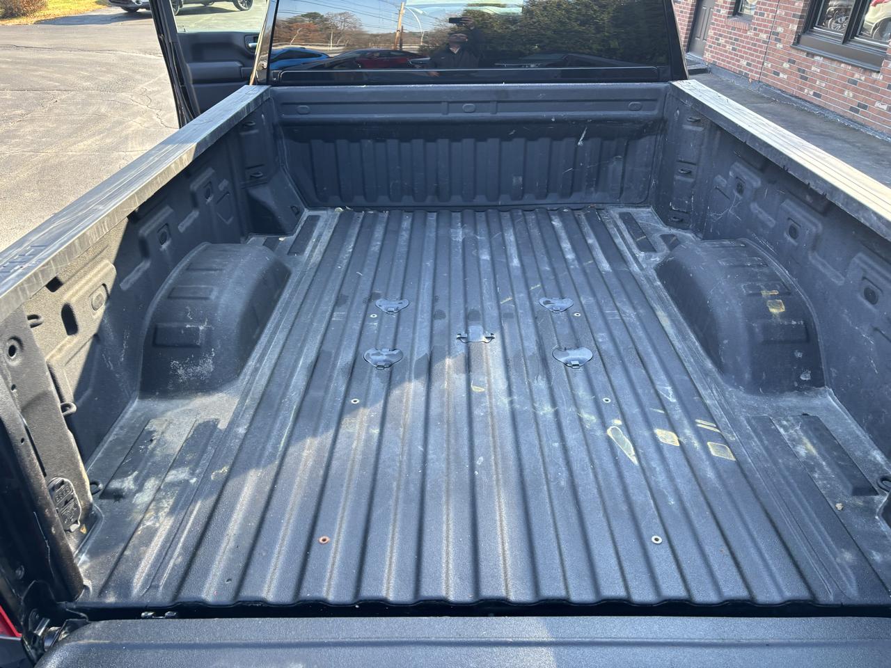 Chevrolet Silverado 2500HD Custom Crew Cab Short Box 4WD 2024