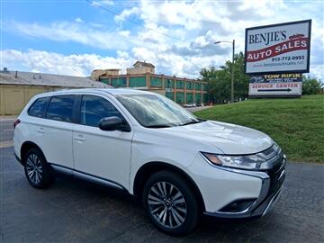 2020 Mitsubishi Outlander ES 2WD