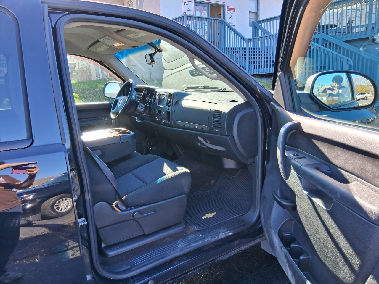 Chevrolet Silverado 1500 LT Crew Cab 4WD 2012