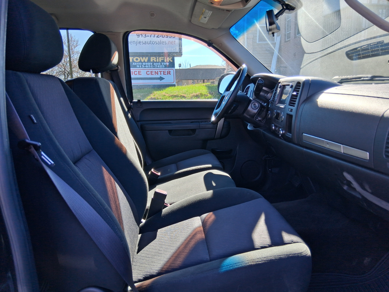 Chevrolet Silverado 1500 LT Crew Cab 4WD 2012