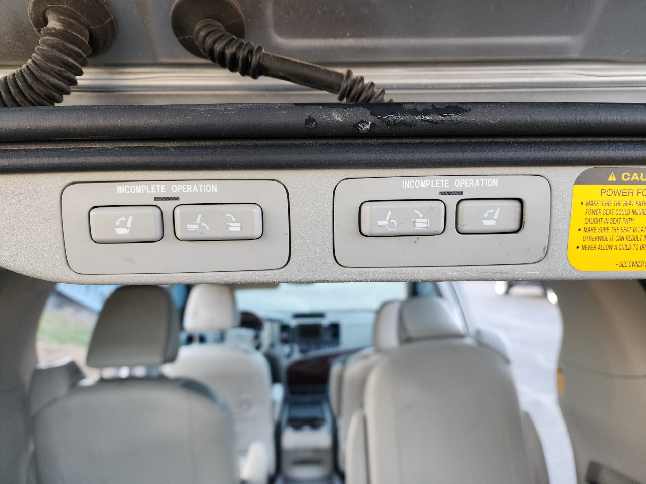 Toyota Sienna XLE FWD 8-Passenger V6 2014