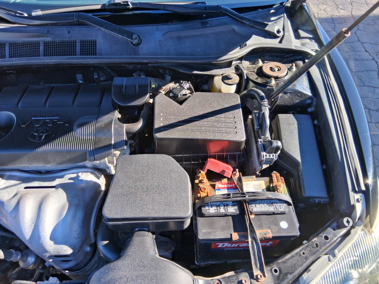 Toyota Camry Base 6-Spd AT 2011