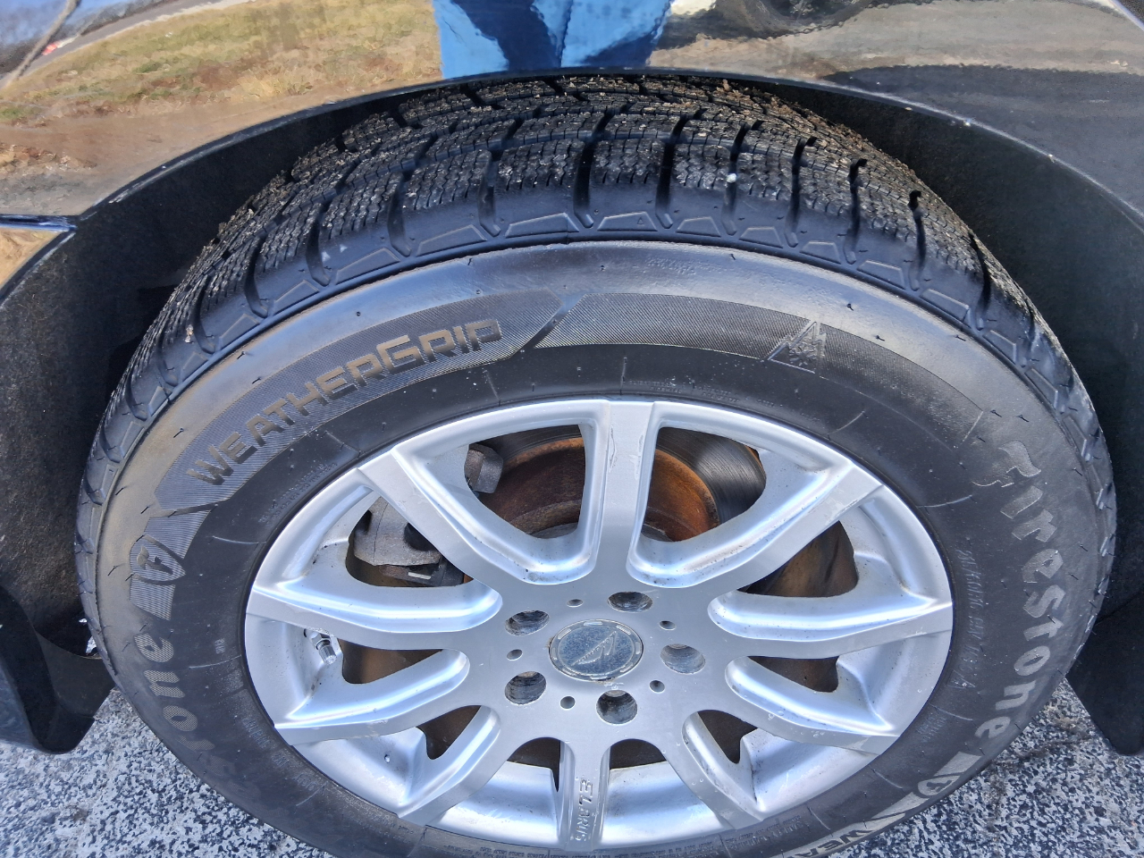 Toyota Camry Base 6-Spd AT 2011