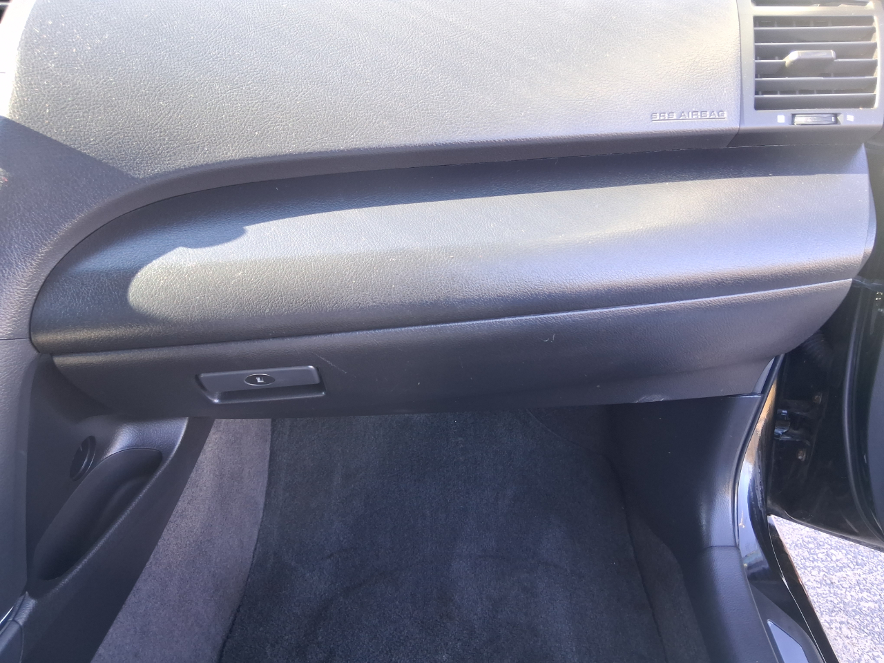 Toyota Camry Base 6-Spd AT 2011