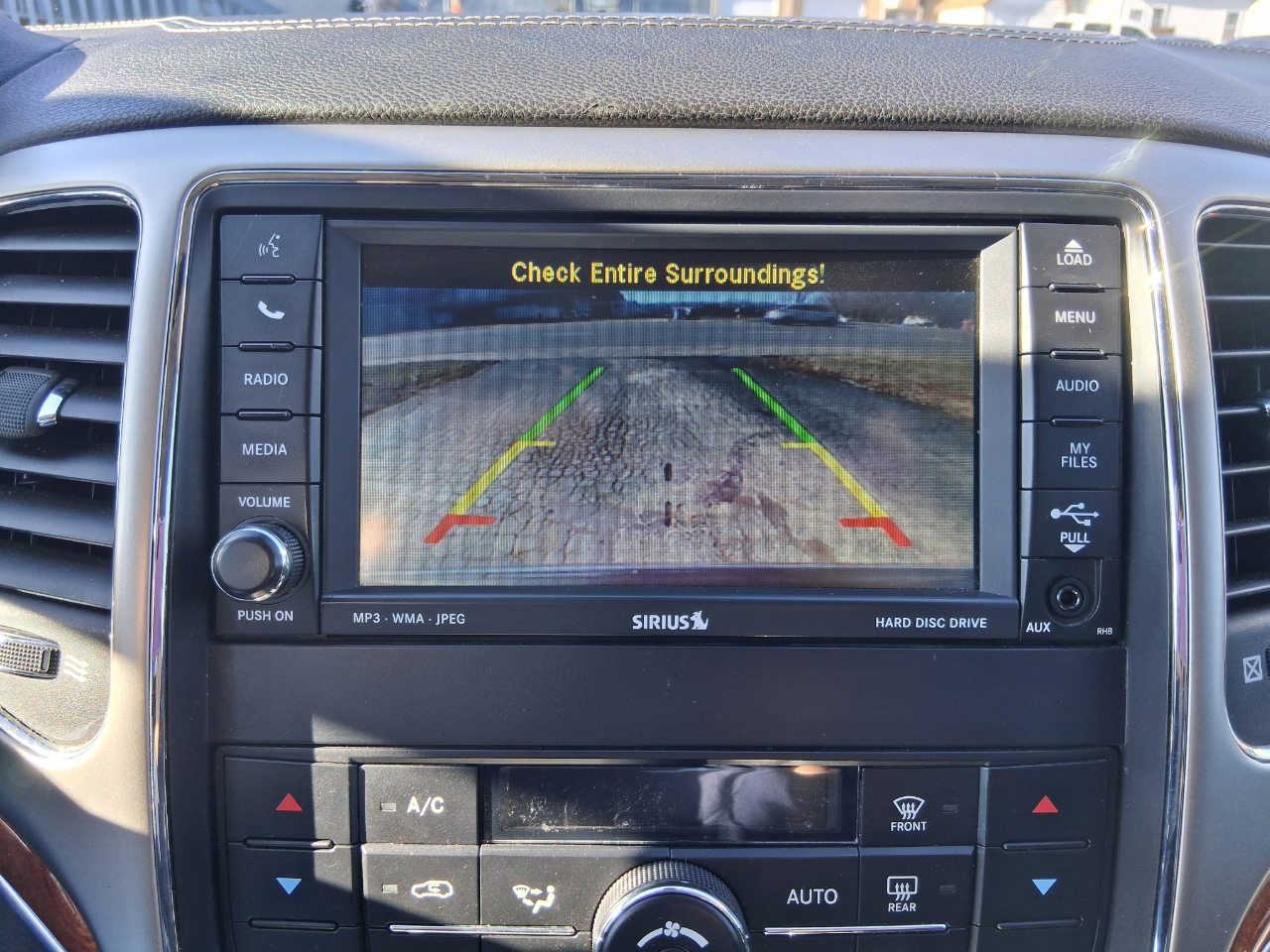 Jeep Grand Cherokee Overland 4WD 2011