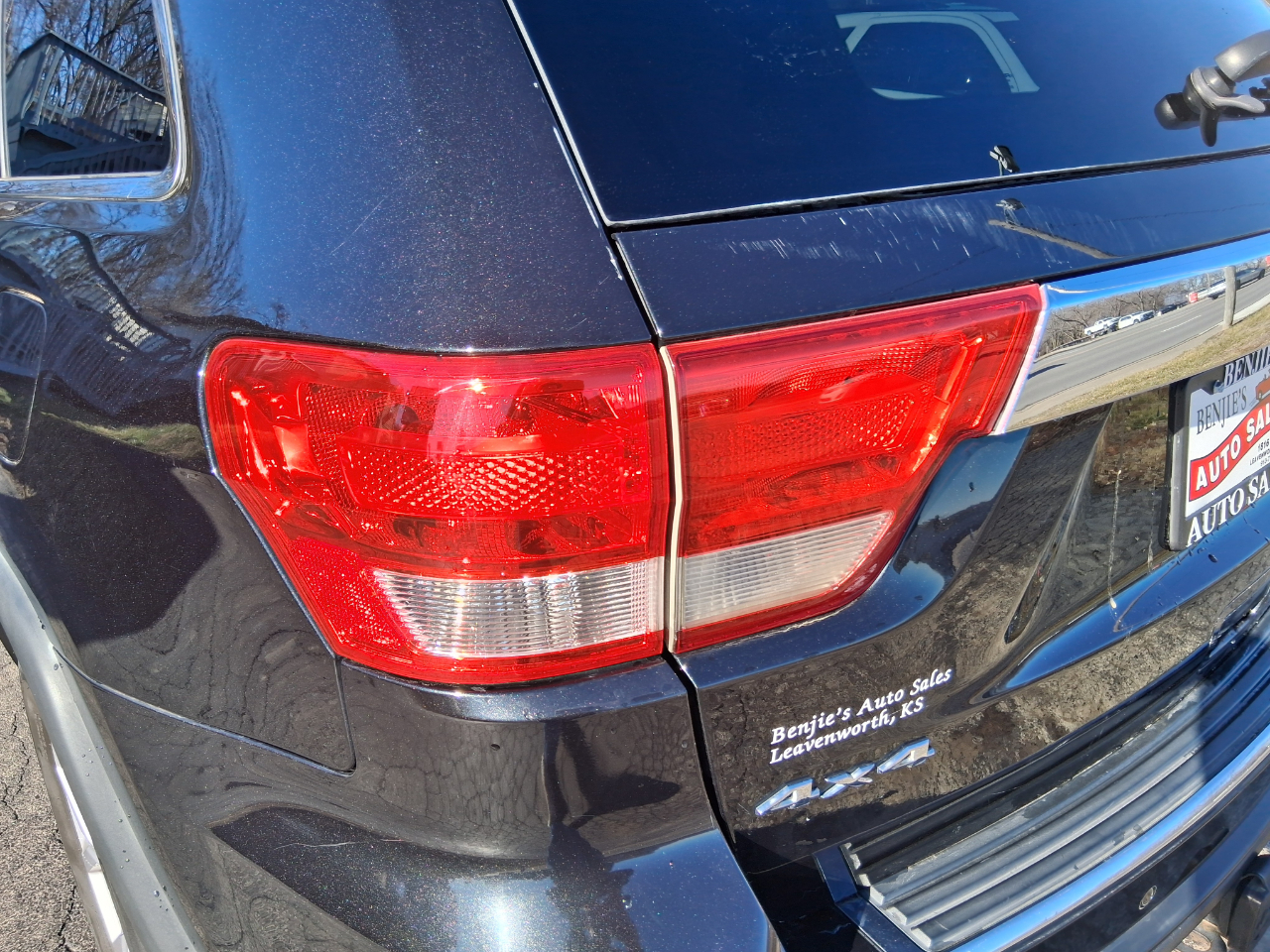 Jeep Grand Cherokee Overland 4WD 2011