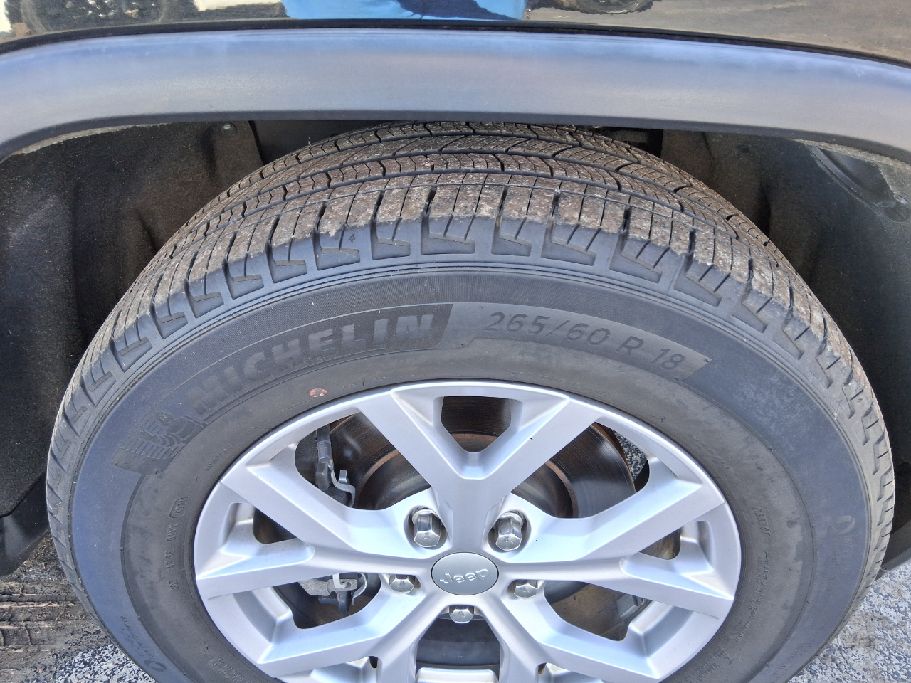 Jeep Grand Cherokee Overland 4WD 2011