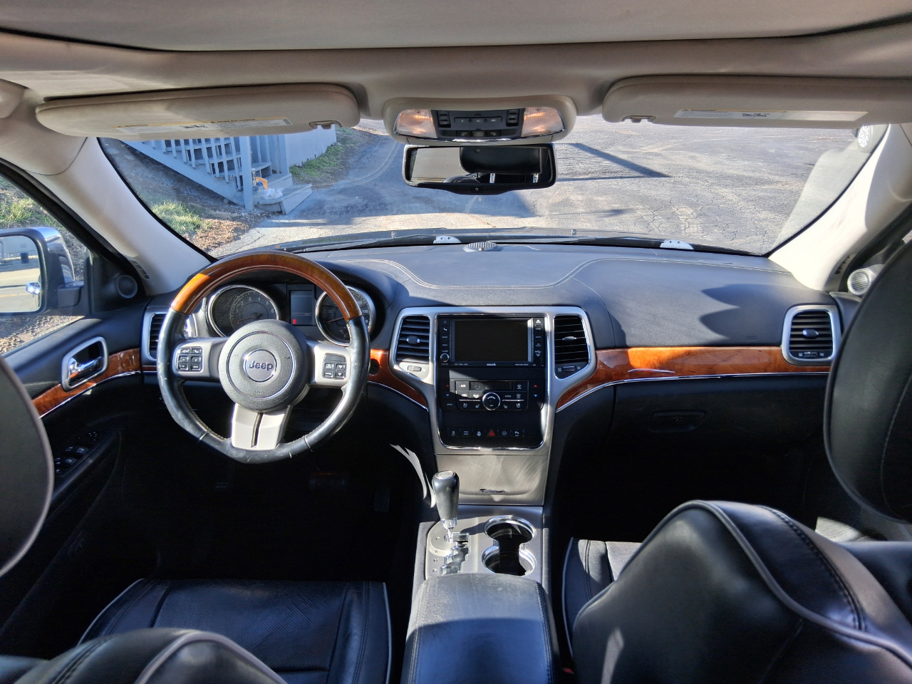 Jeep Grand Cherokee Overland 4WD 2011