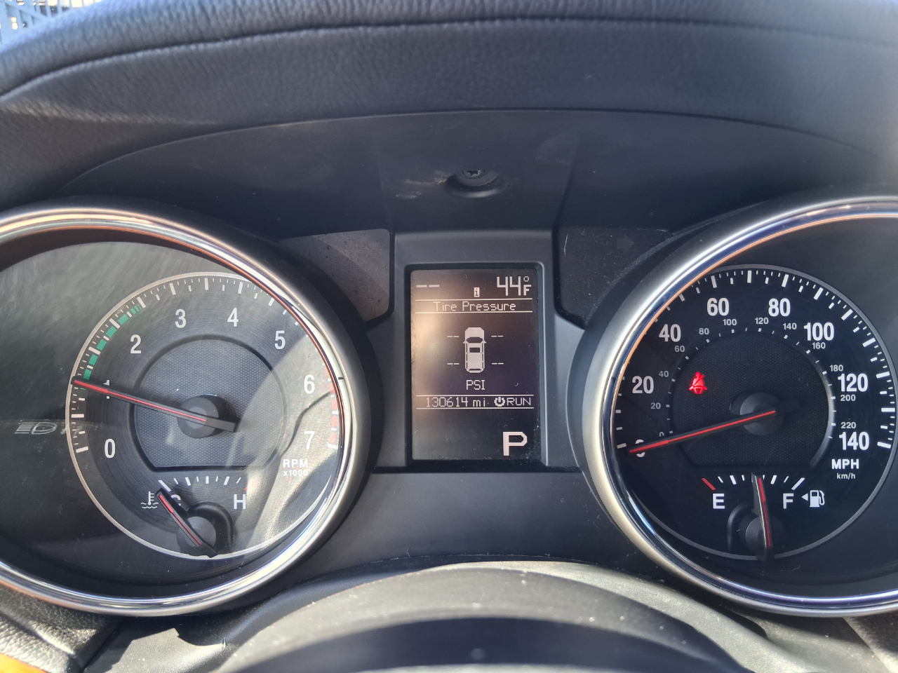 Jeep Grand Cherokee Overland 4WD 2011