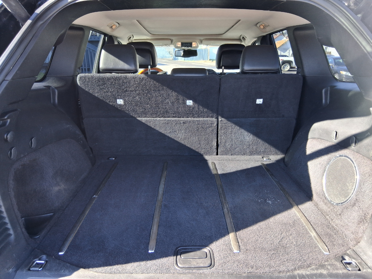 Jeep Grand Cherokee Overland 4WD 2011