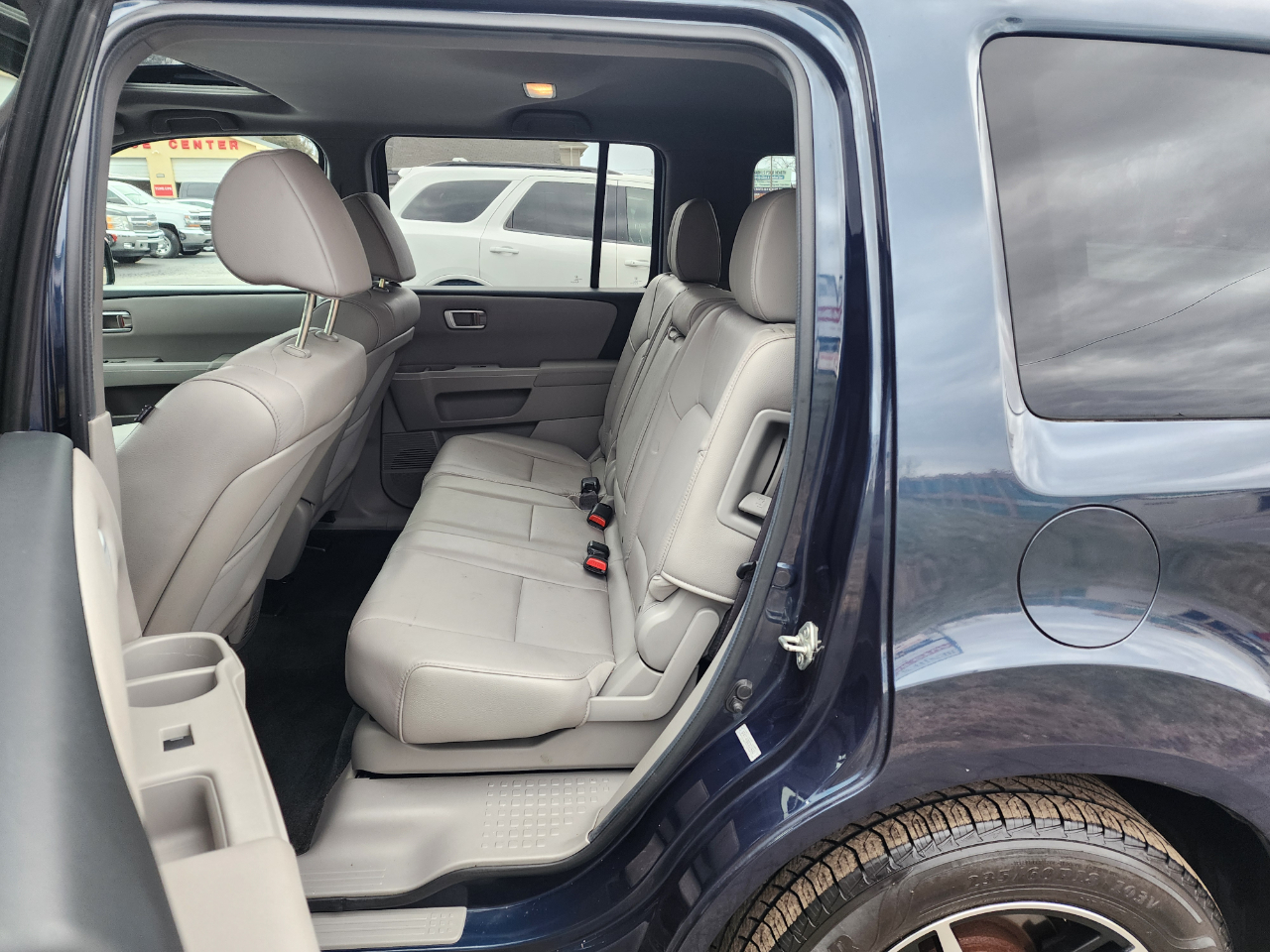 Honda Pilot EX-L 4WD 5-Spd AT 2012