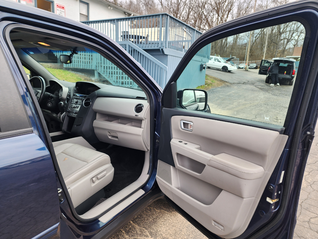 Honda Pilot EX-L 4WD 5-Spd AT 2012