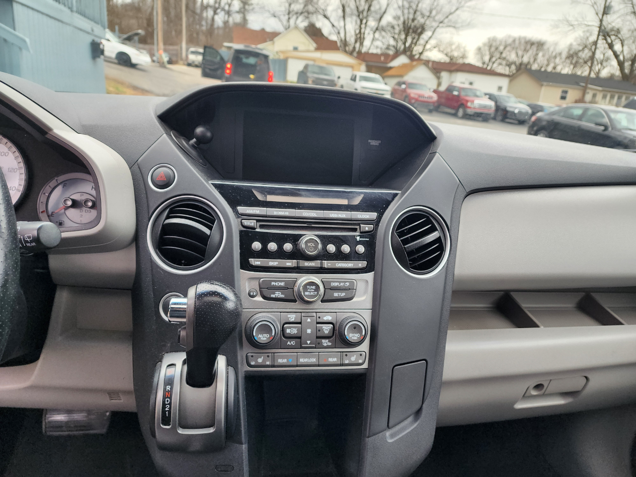 Honda Pilot EX-L 4WD 5-Spd AT 2012