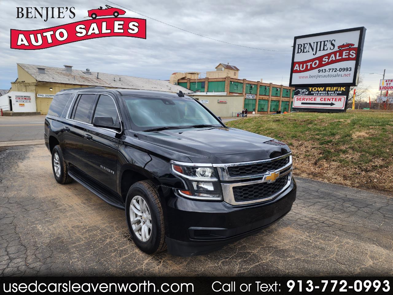 Chevrolet Suburban LT 4WD 2019