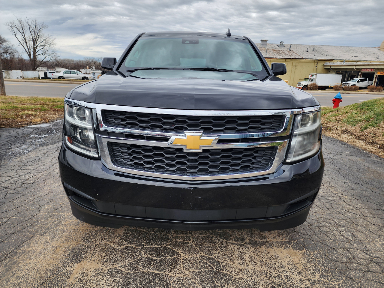 Chevrolet Suburban LT 4WD 2019