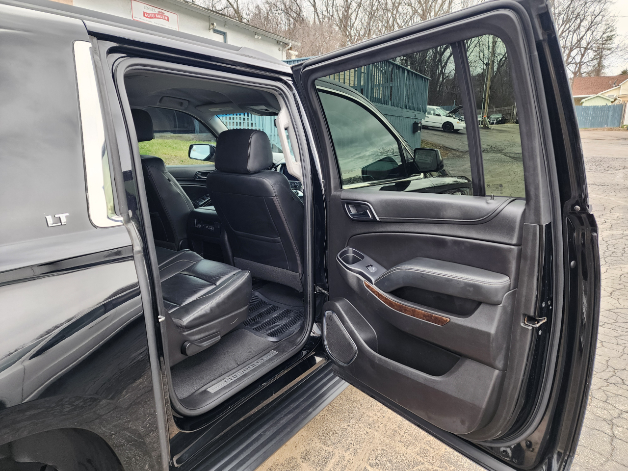 Chevrolet Suburban LT 4WD 2019