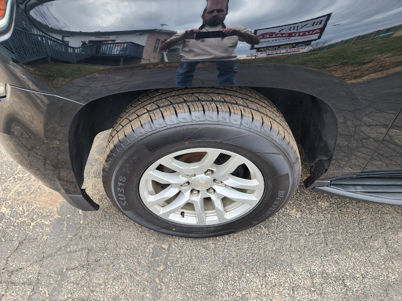 Chevrolet Suburban LT 4WD 2019