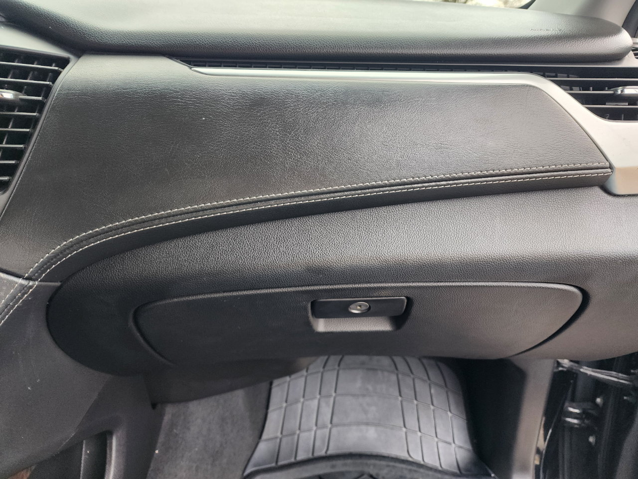 Chevrolet Suburban LT 4WD 2019