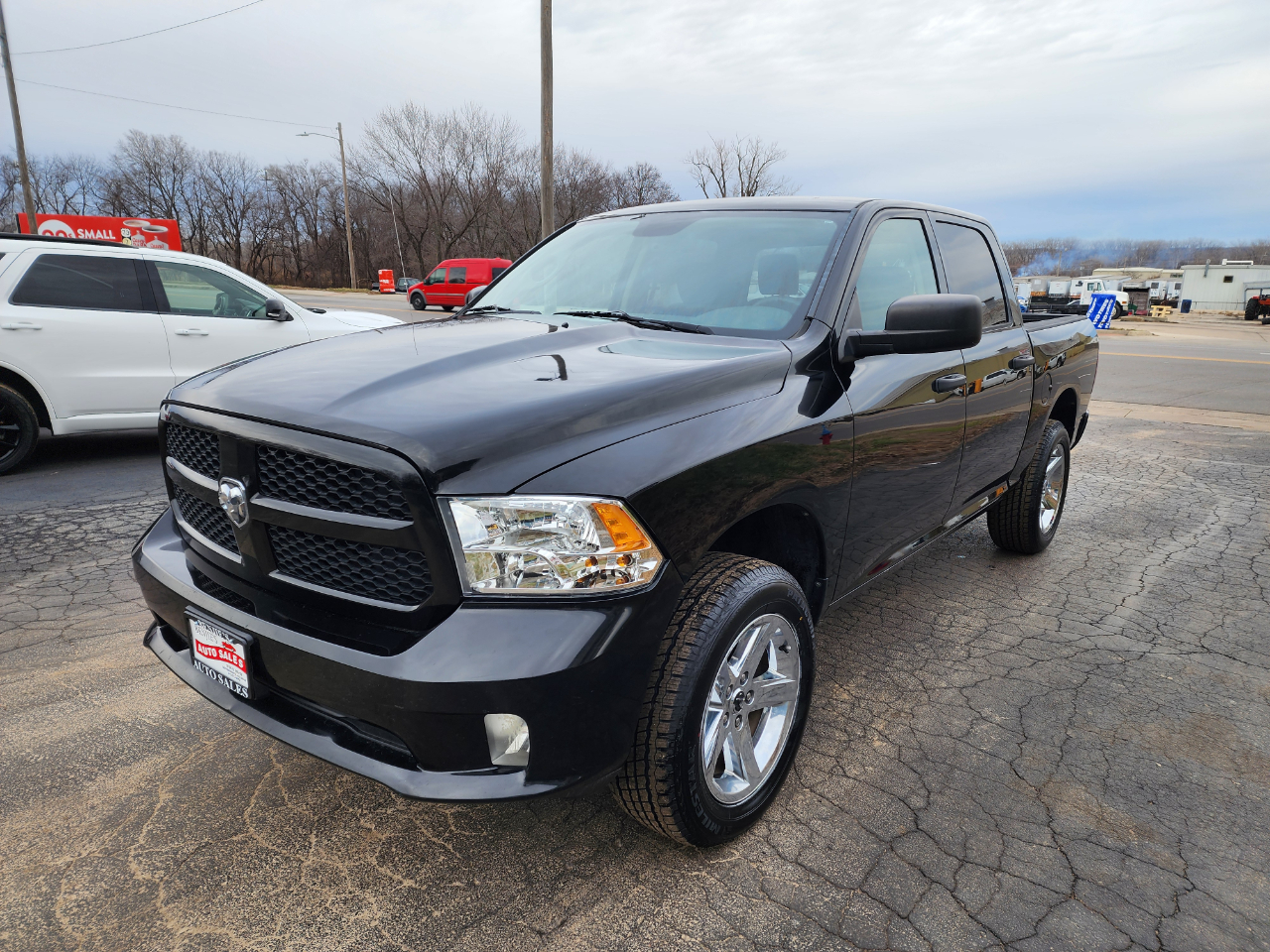 RAM 1500 Tradesman Crew Cab SWB 4WD 2013