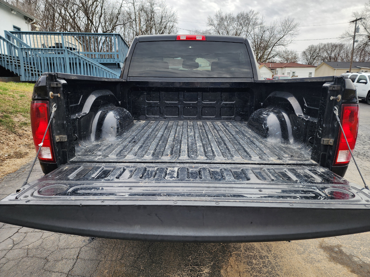 RAM 1500 Tradesman Crew Cab SWB 4WD 2013
