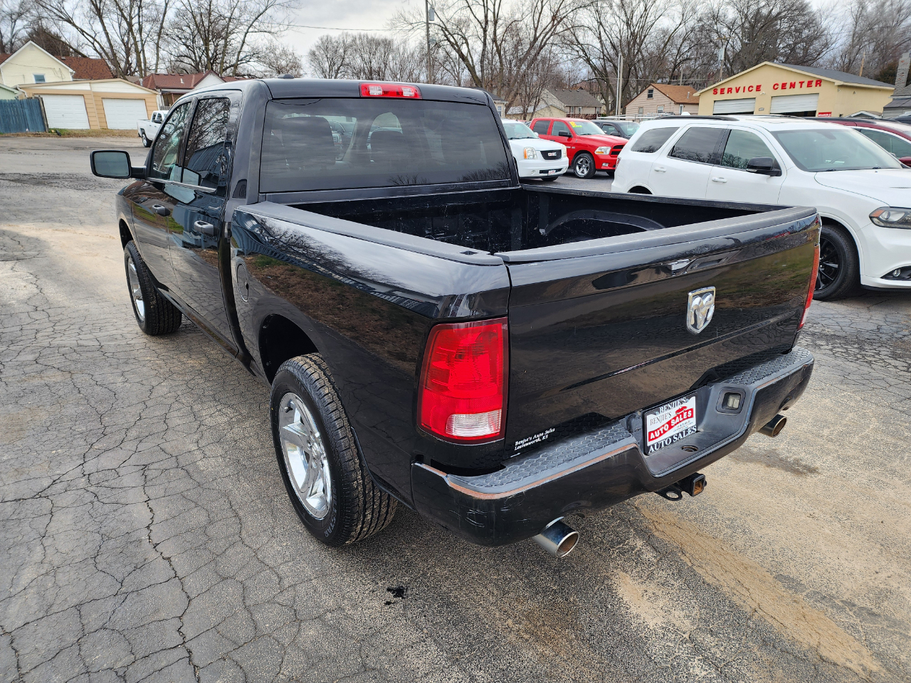 RAM 1500 Tradesman Crew Cab SWB 4WD 2013