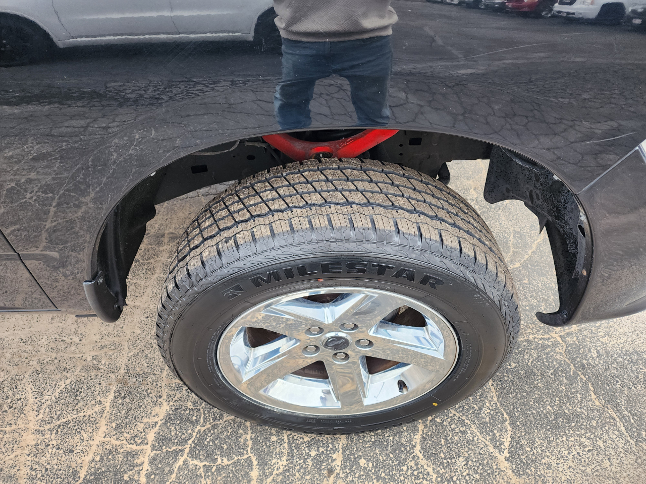 RAM 1500 Tradesman Crew Cab SWB 4WD 2013