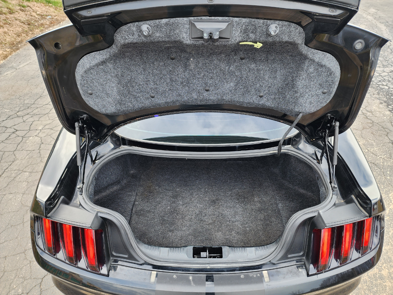 Ford Mustang Eco Premium 2D Coupe 2016