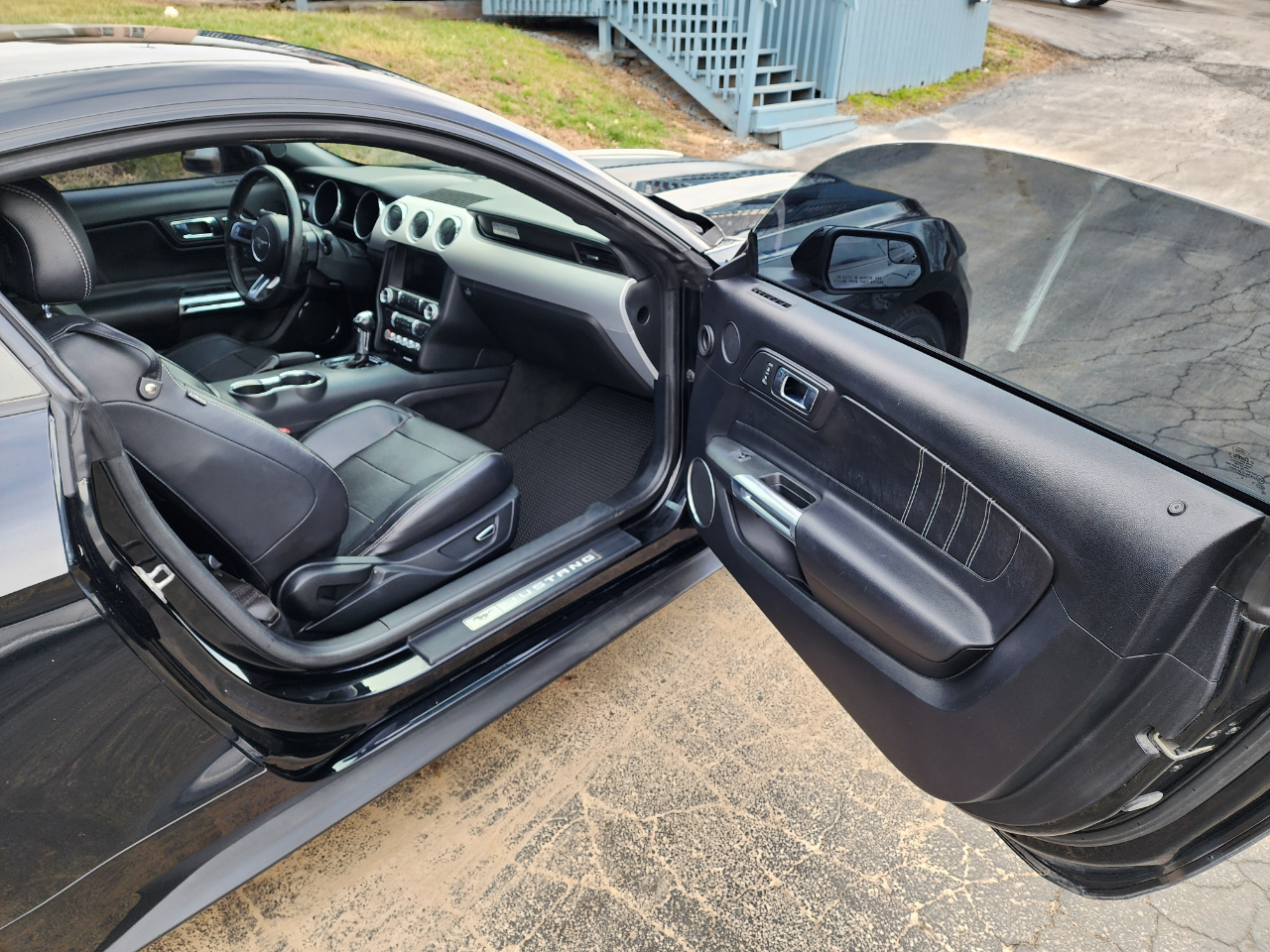 Ford Mustang Eco Premium 2D Coupe 2016