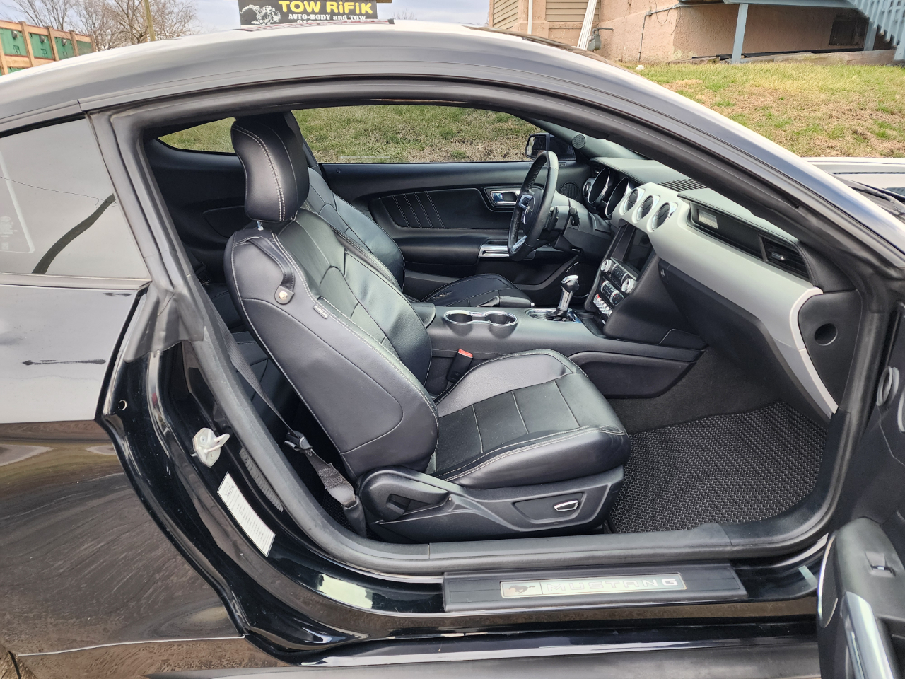 Ford Mustang Eco Premium 2D Coupe 2016