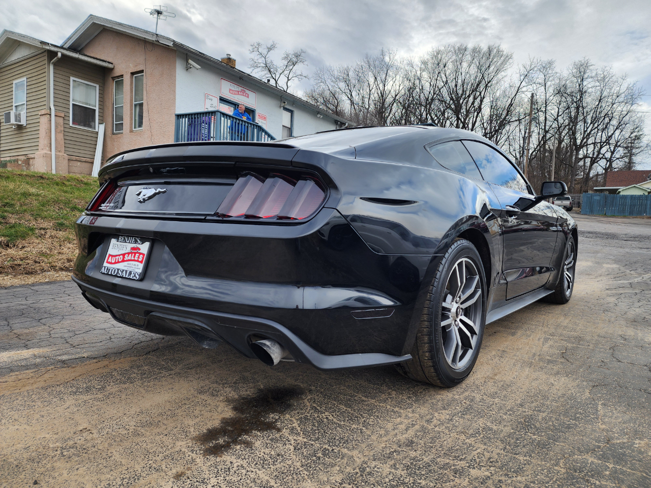 Ford Mustang Eco Premium 2D Coupe 2016