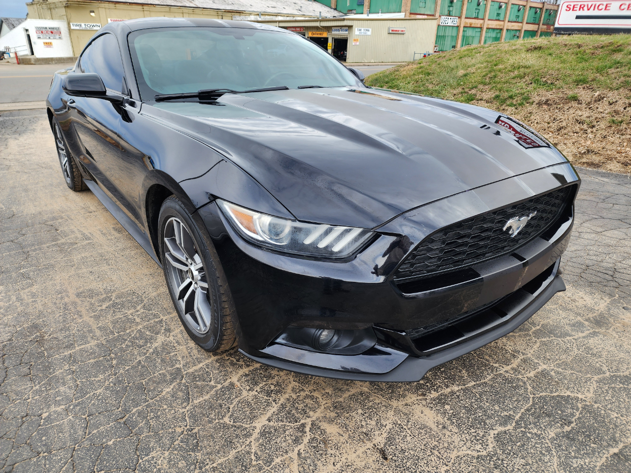Ford Mustang Eco Premium 2D Coupe 2016
