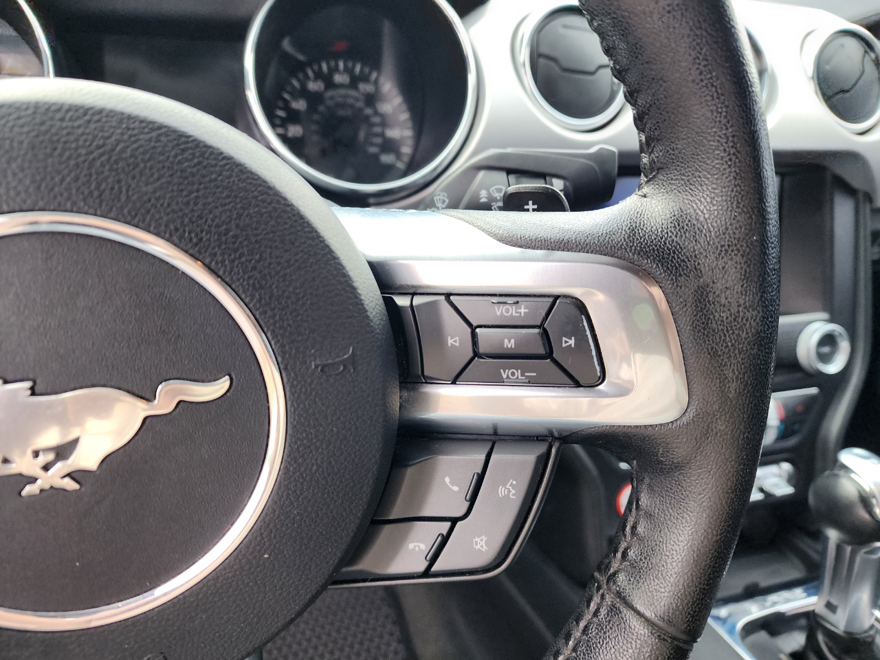 Ford Mustang Eco Premium 2D Coupe 2016