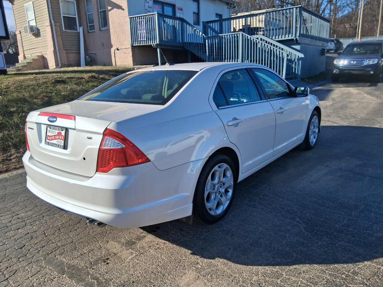 Ford Fusion SE 2010