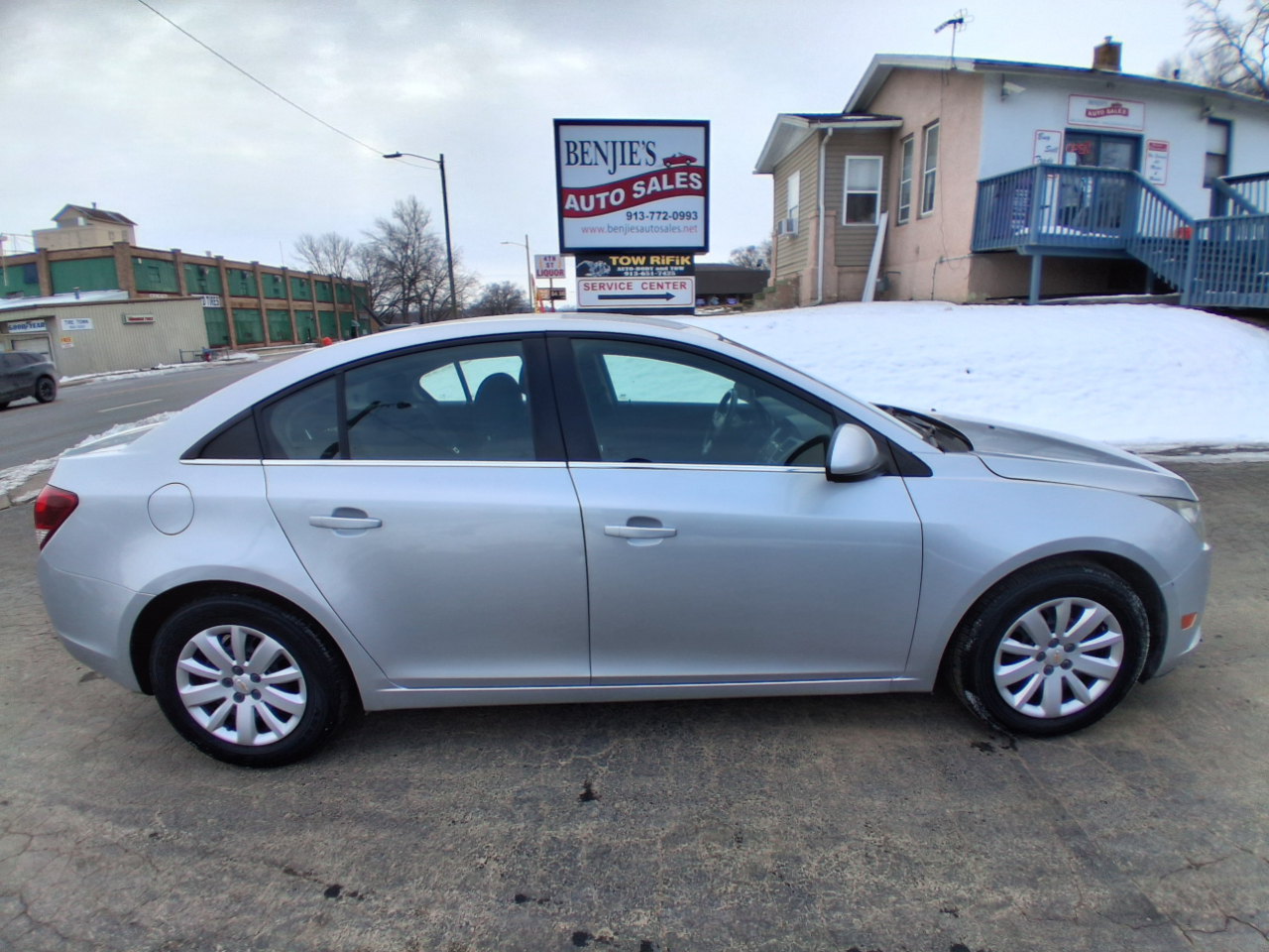 Chevrolet Cruze 1LT 2011