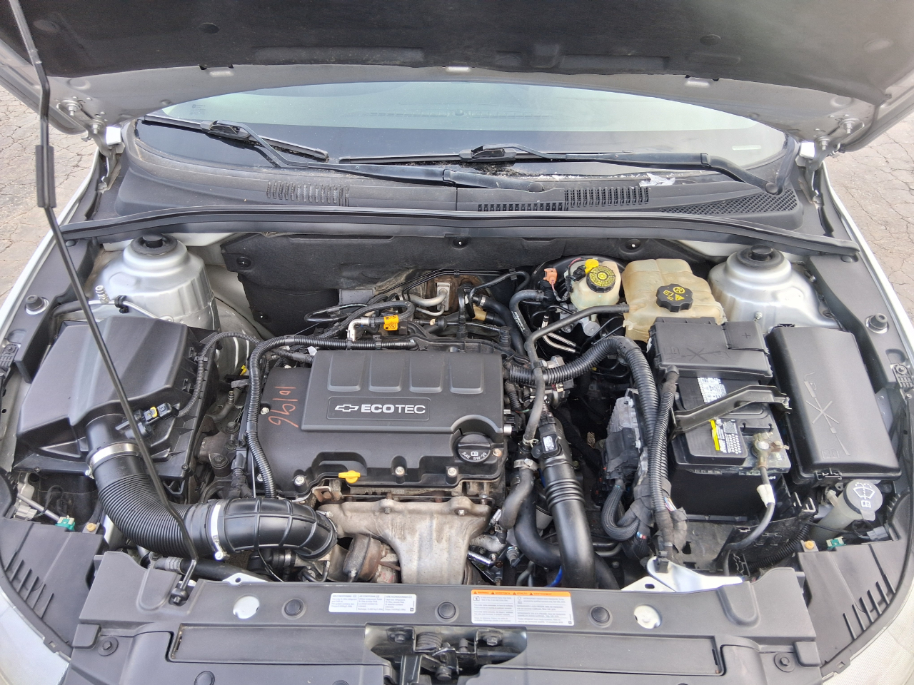 Chevrolet Cruze 1LT 2011