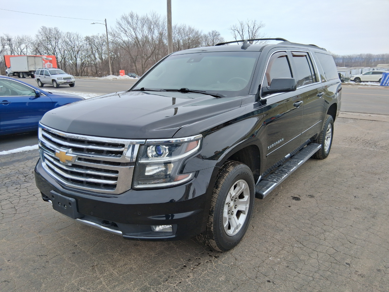 Chevrolet Suburban LT 4WD 2016