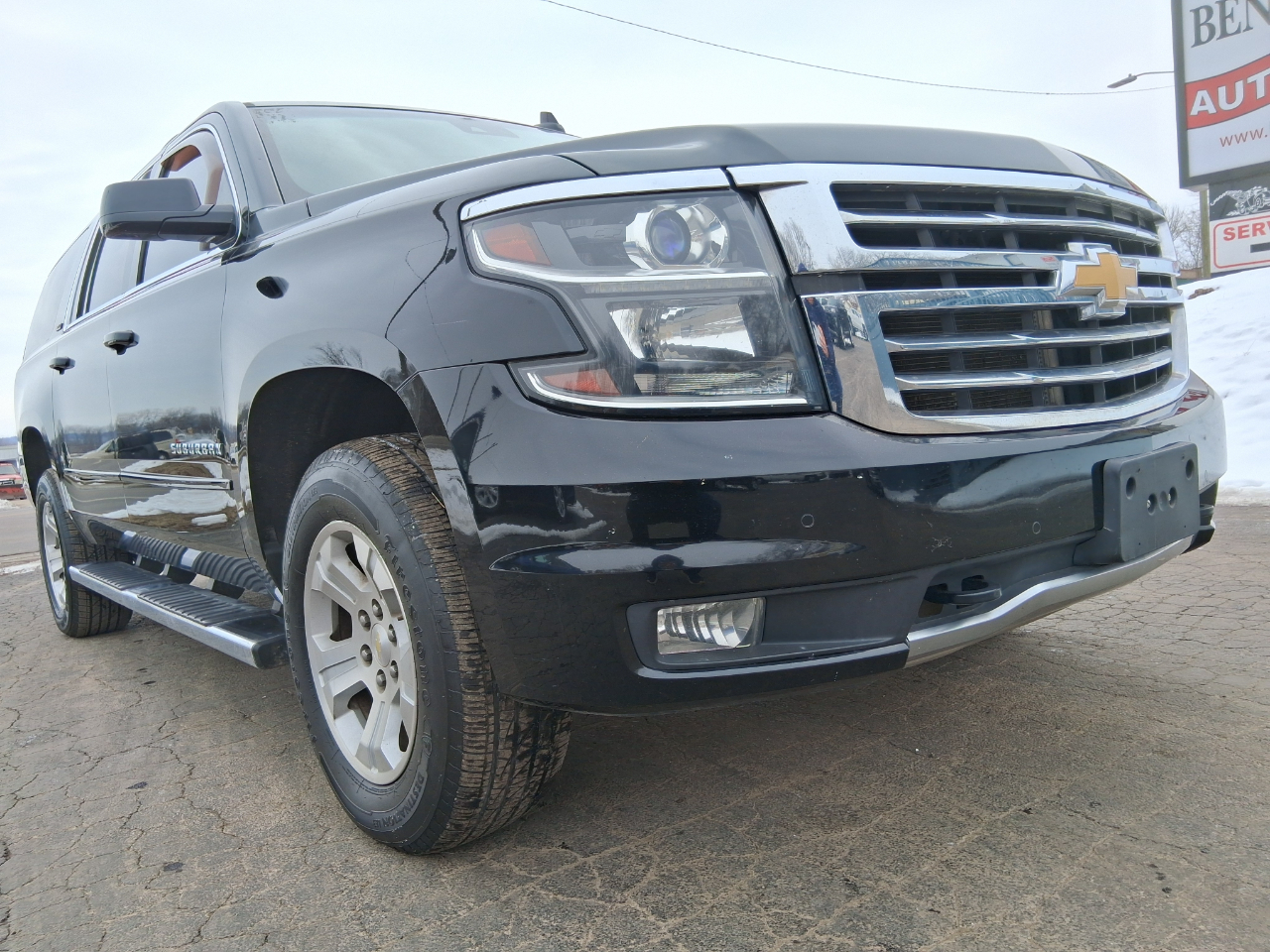 Chevrolet Suburban LT 4WD 2016