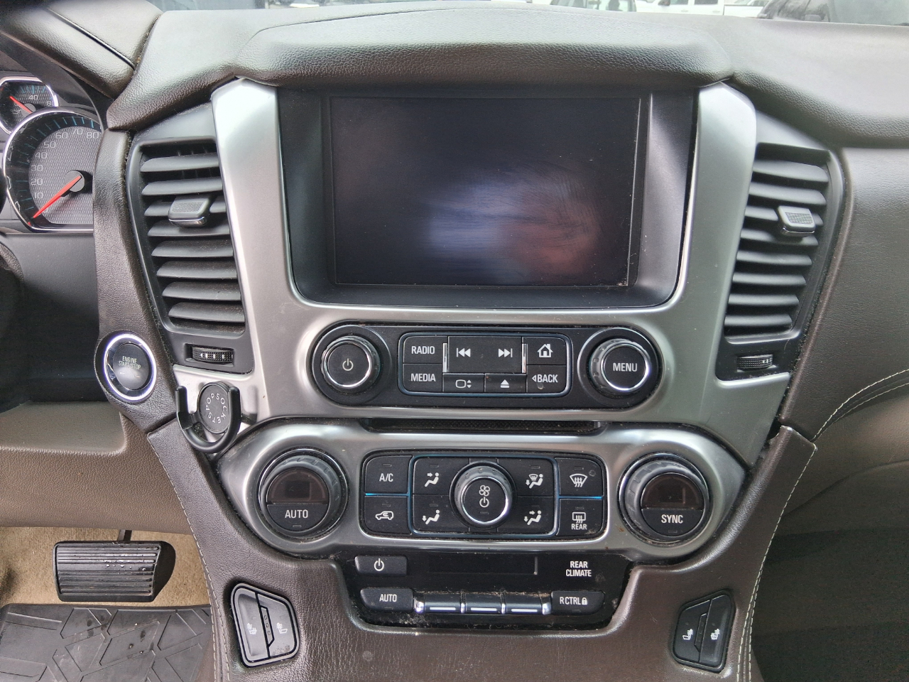 Chevrolet Suburban LT 4WD 2016