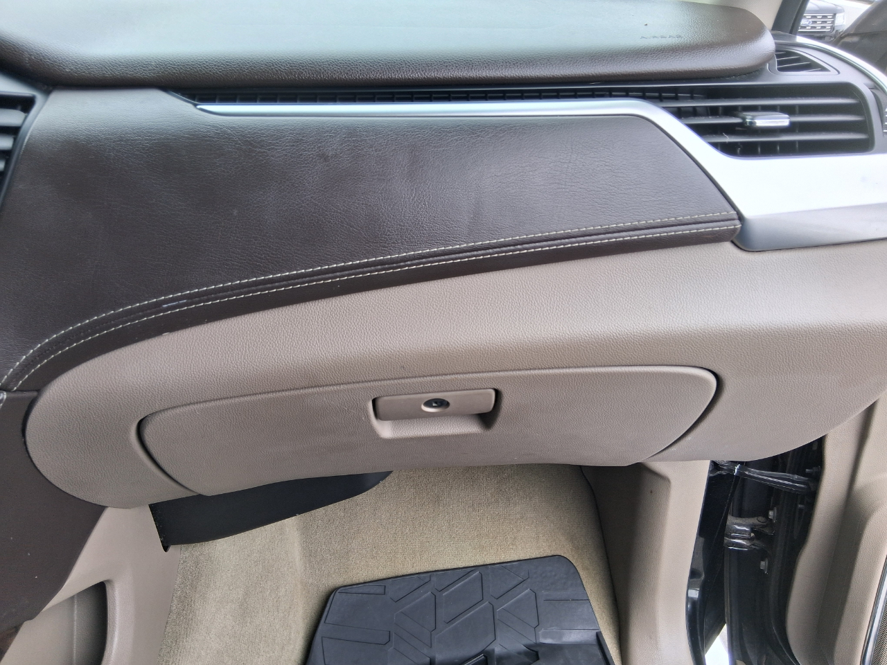 Chevrolet Suburban LT 4WD 2016