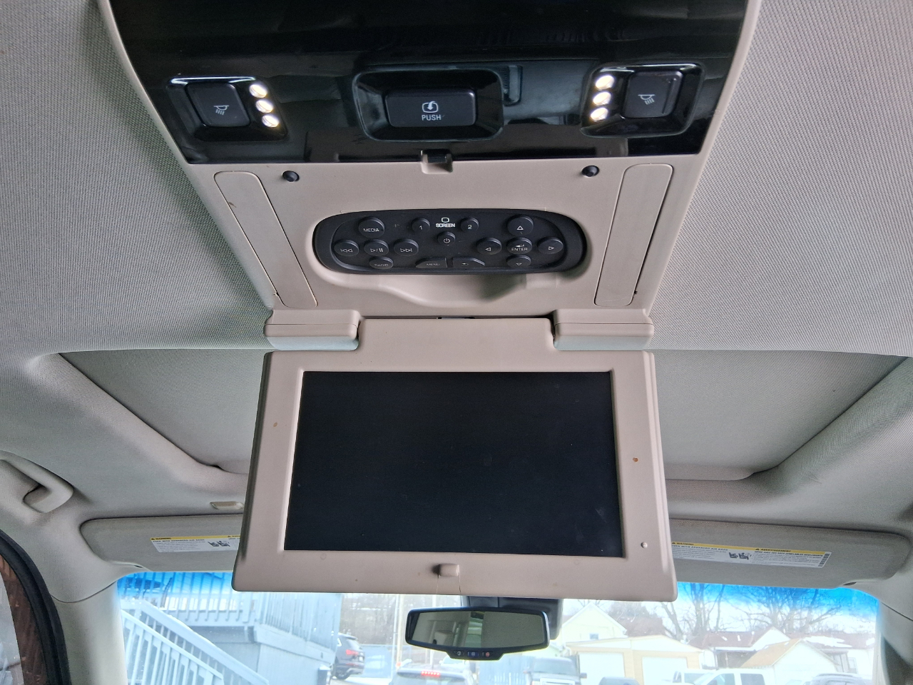 Chevrolet Suburban LT 4WD 2016