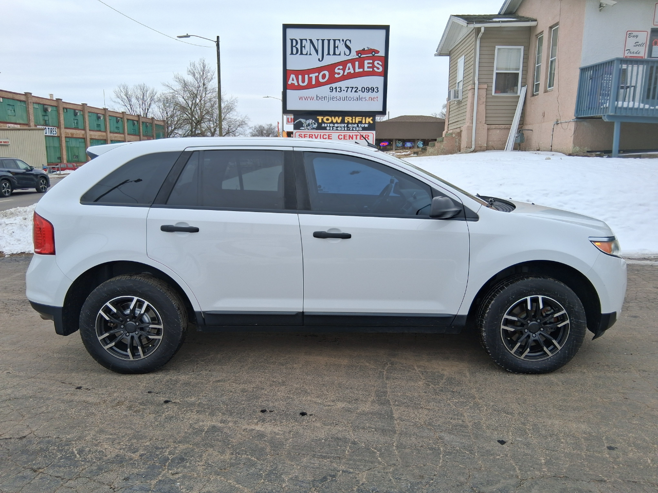 Ford Edge SE FWD 2014