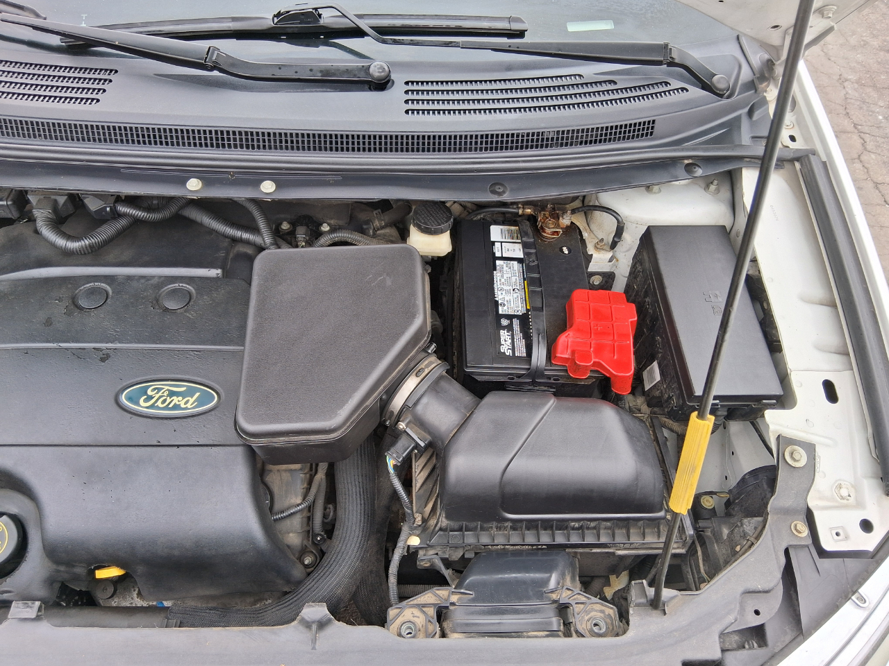 Ford Edge SE FWD 2014