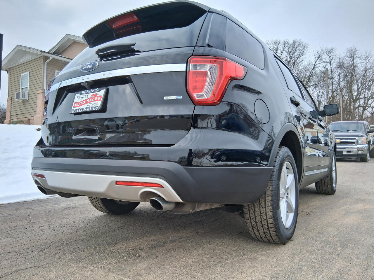 Ford Explorer XLT 4WD 2017