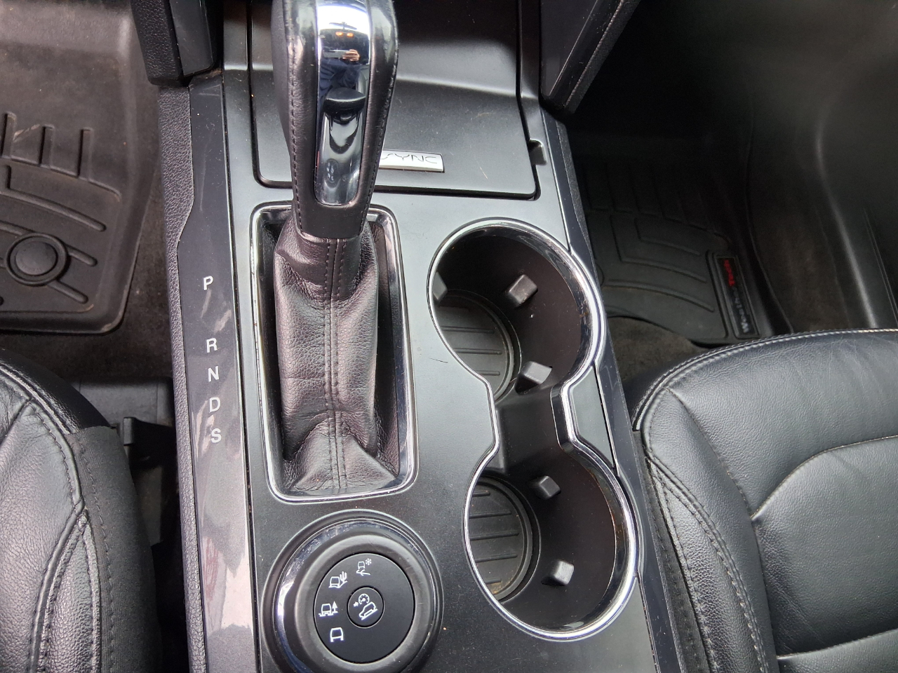 Ford Explorer XLT 4WD 2017