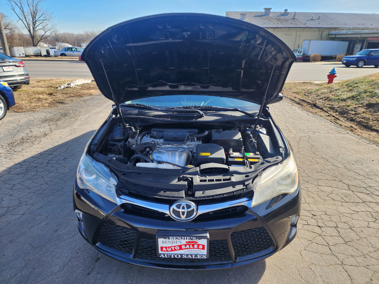 Toyota Camry SE 2015