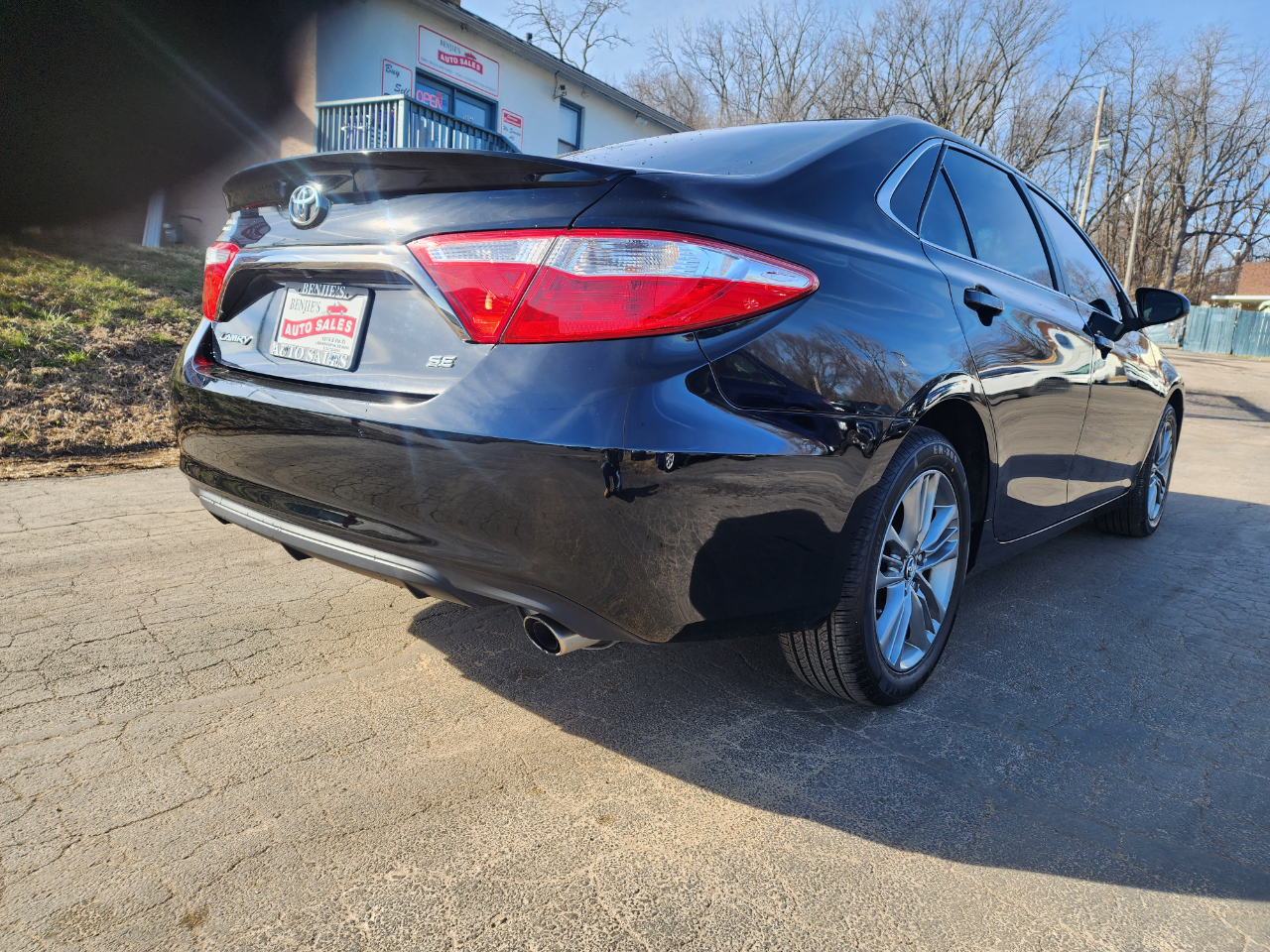 Toyota Camry SE 2015