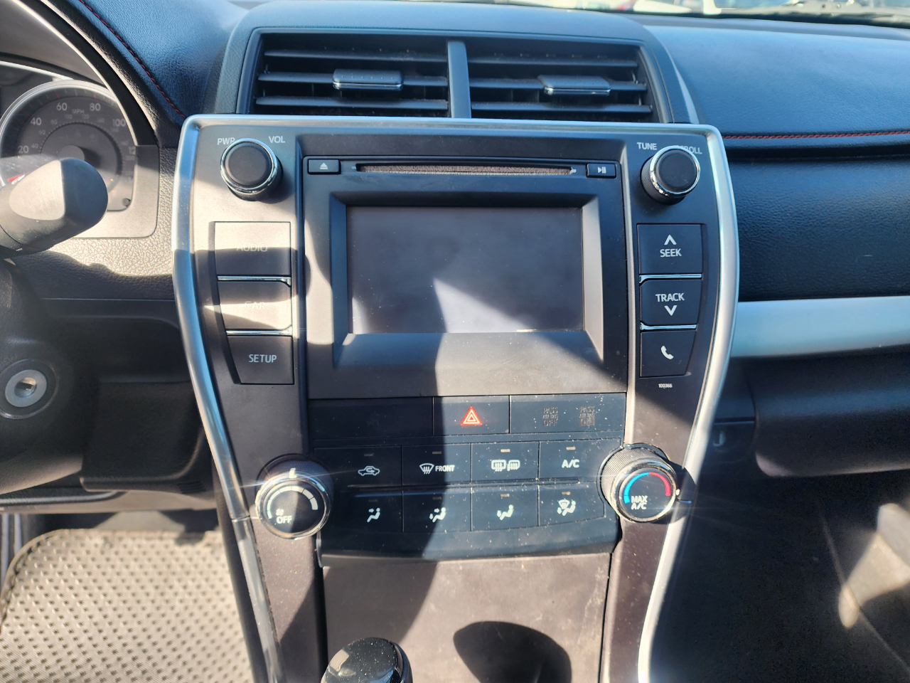 Toyota Camry SE 2015