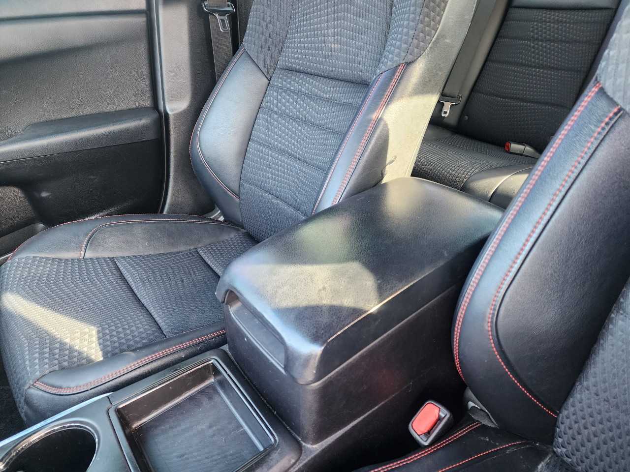 Toyota Camry SE 2015