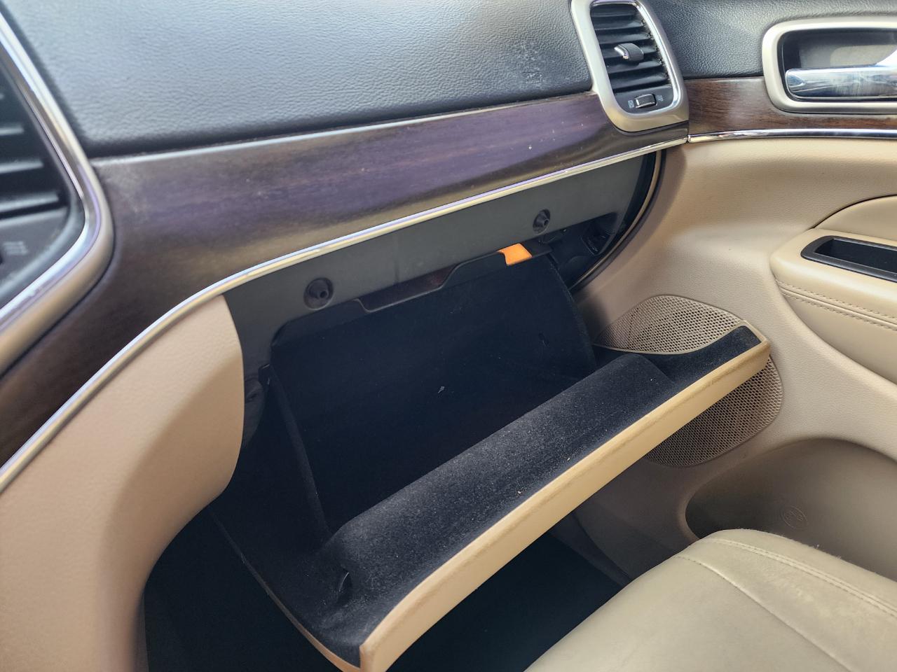 Jeep Grand Cherokee Limited 4WD 2015