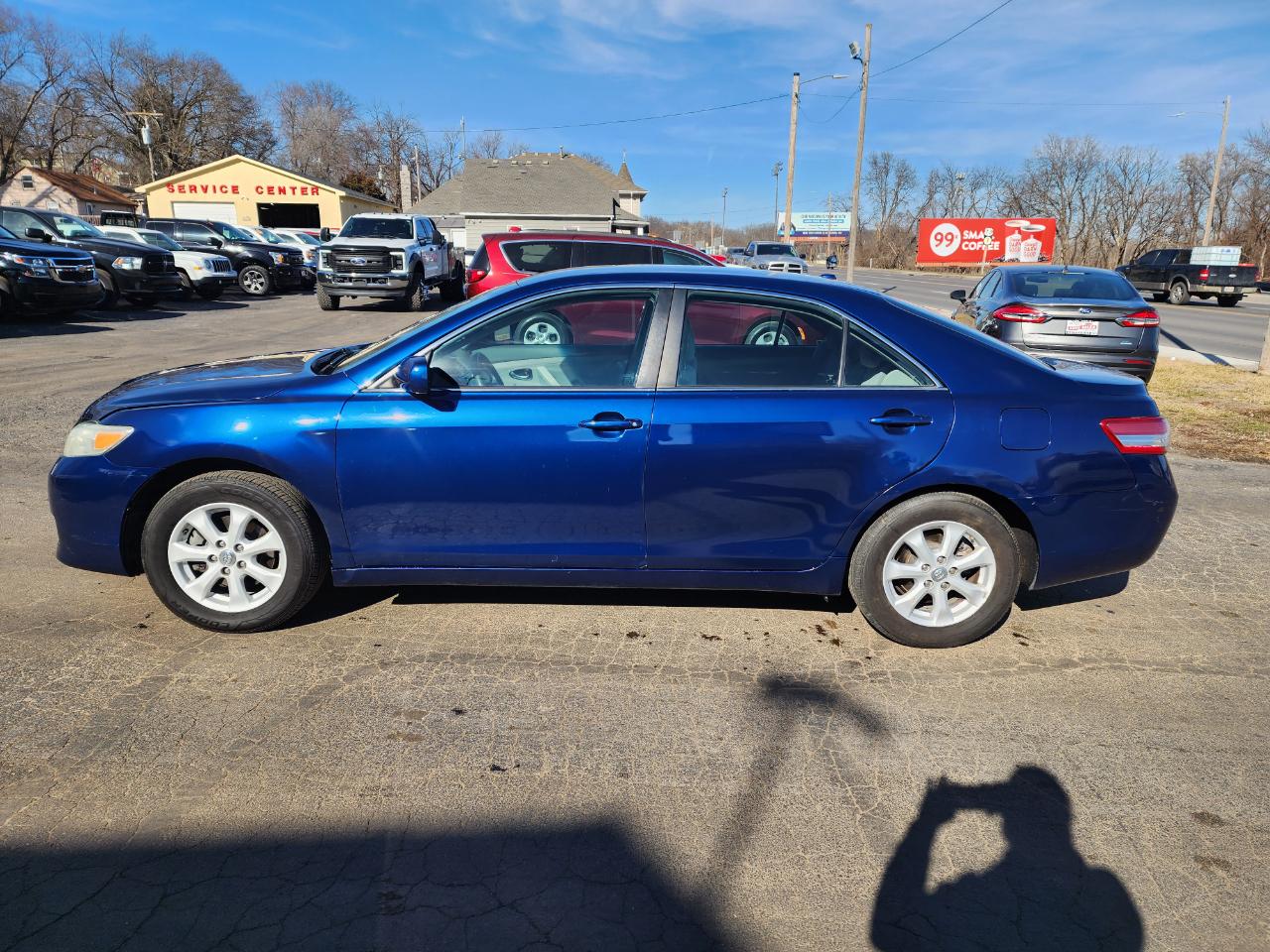 Toyota Camry LE 2011